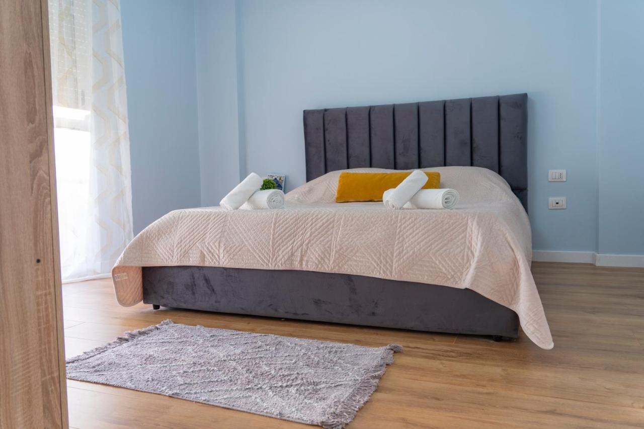 Cane Apartment New Bazaar Τίρανα Εξωτερικό φωτογραφία